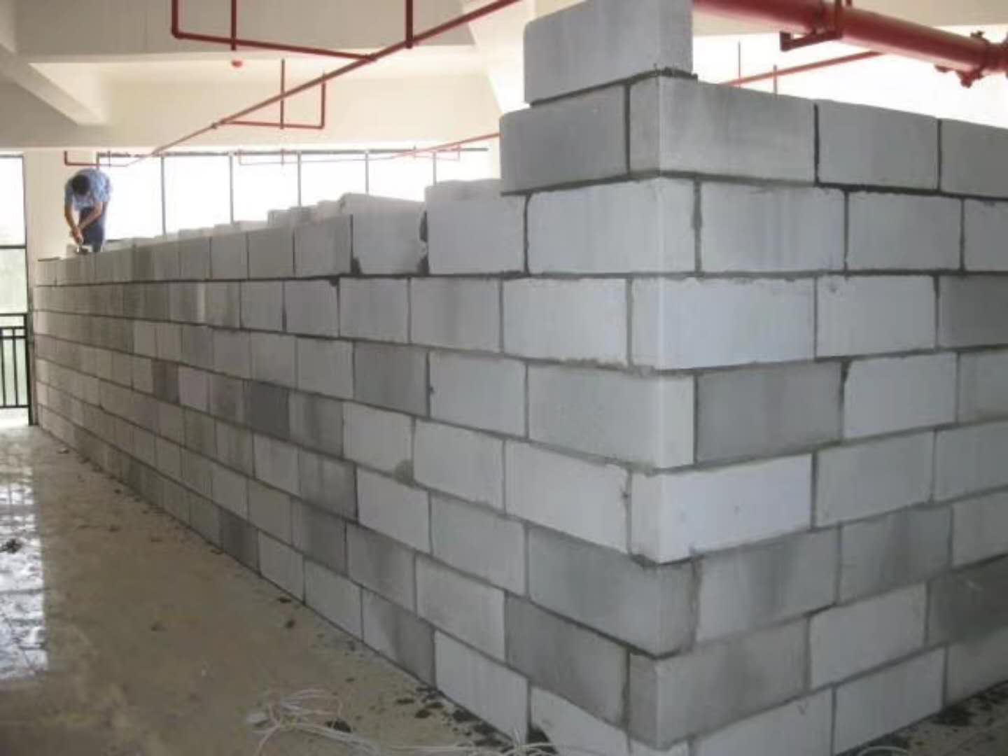 米脂蒸压加气混凝土砌块承重墙静力和抗震性能的研究